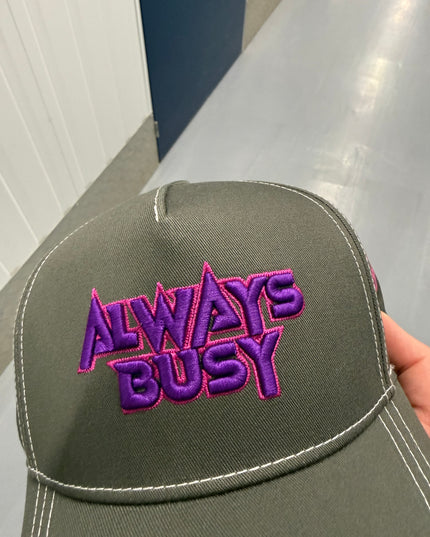 CONTRAST SNAPBACK CAPS