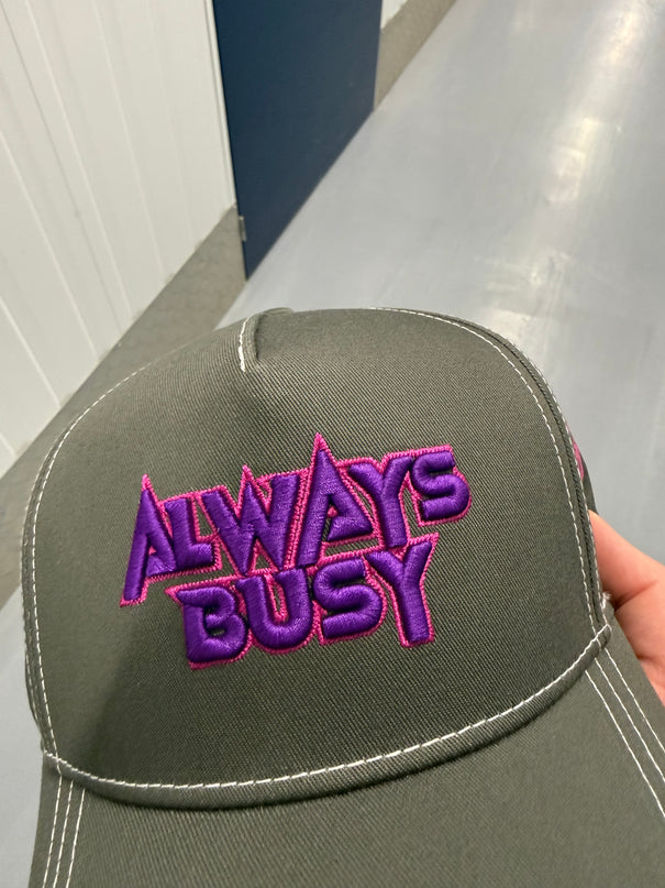 CONTRAST SNAPBACK CAPS